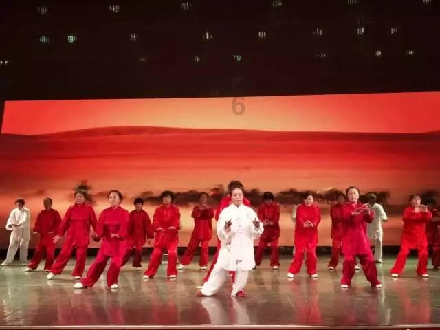 男生对一个女孩子说滴滴是什么意思？游戏画面